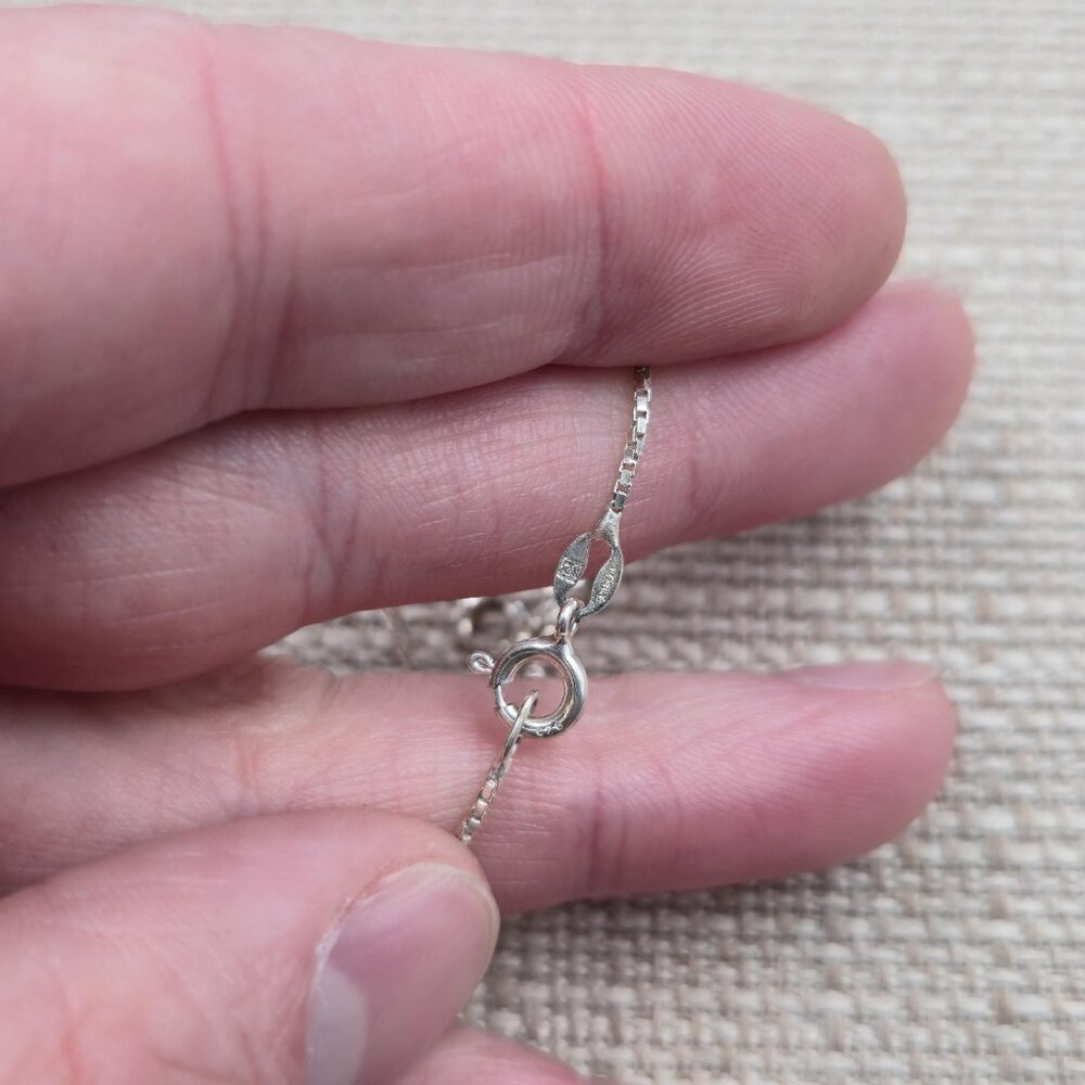 20 Inch Sterling Silver Many Small Diamonds Circle Pendant Necklace A6615 - Picture 6 of 9